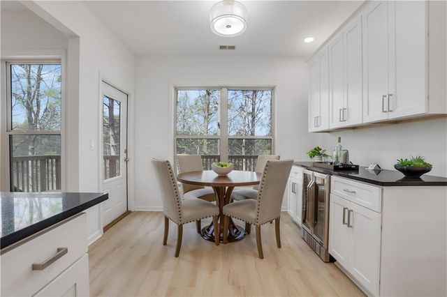 319 Privet Circle, Suwanee, GA 30024