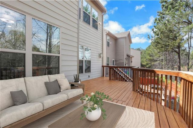 319 Privet Circle, Suwanee, GA 30024