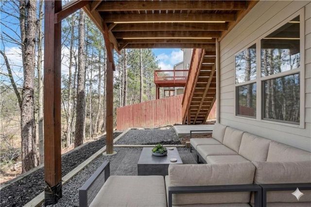 319 Privet Circle, Suwanee, GA 30024