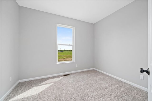 514 Winding Trail, Genoa, IL 60135