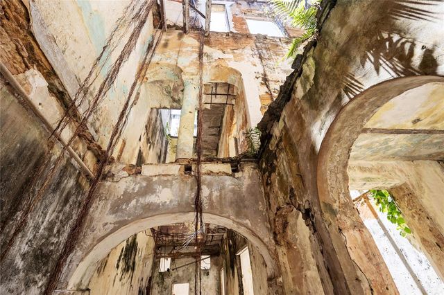 206 LUNA, Old San Juan, PR 00901