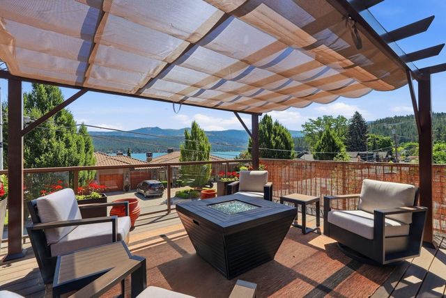 1012 S Liberty Dr, Liberty Lake, WA 99019