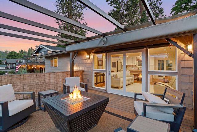 1012 S Liberty Dr, Liberty Lake, WA 99019