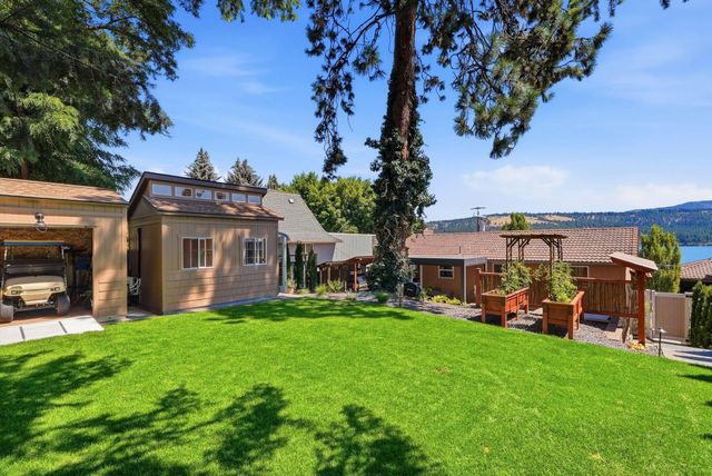 1012 S Liberty Dr, Liberty Lake, WA 99019