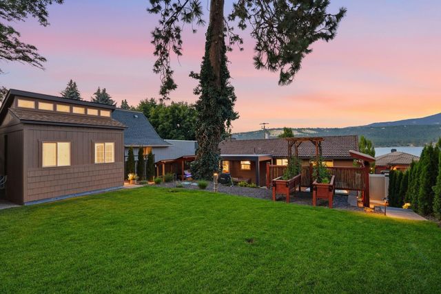 1012 S Liberty Dr, Liberty Lake, WA 99019
