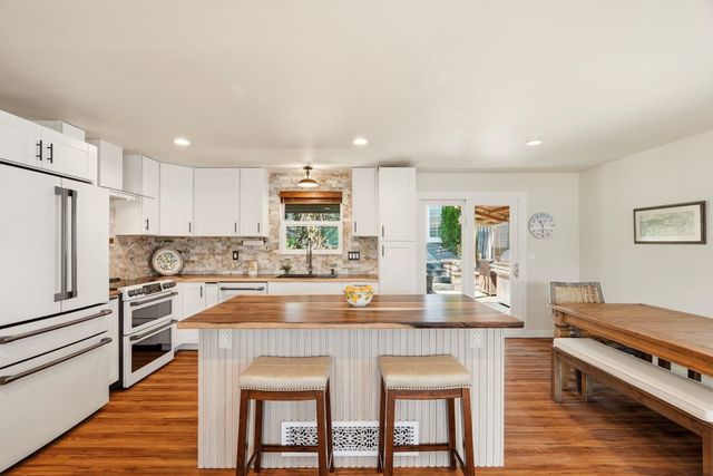 1012 S Liberty Dr, Liberty Lake, WA 99019