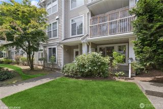 23757 SE 52nd Lane #13-1, Issaquah, WA 98029