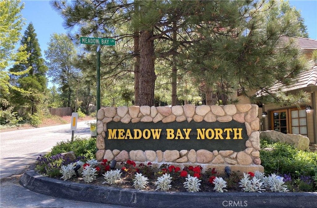 Image 36 of property listing at 27657 Peninsula Dr. #135, Lake Arrowhead, CA 92352