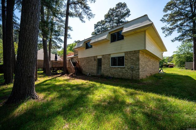 2718 Gray Fox Lane, Jacksonville, AR 72076
