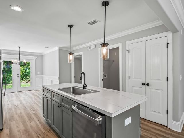 207 Broken Bow Trail, Crawfordville, FL 32327