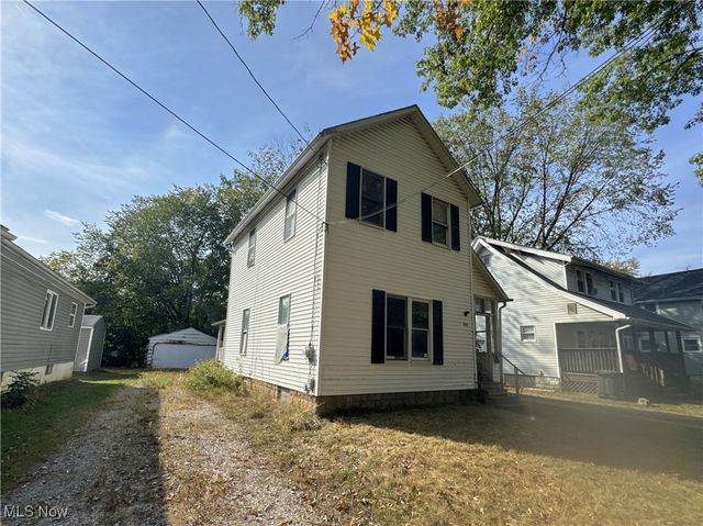 636 Noble Avenue, Akron, OH 44320