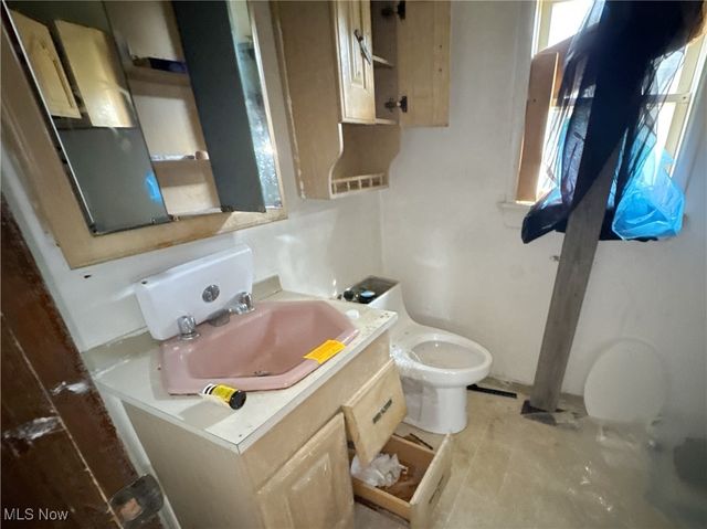 636 Noble Avenue, Akron, OH 44320