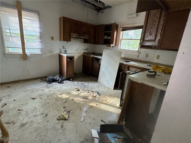 636 Noble Avenue, Akron, OH 44320