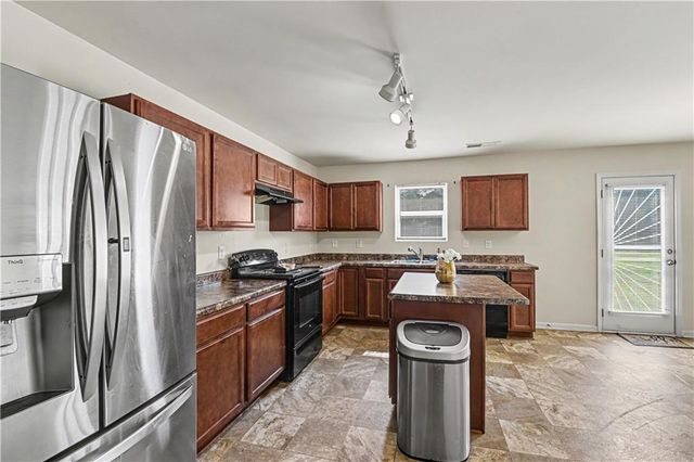 2072 Cedar Walk Drive, Conley, GA 30288