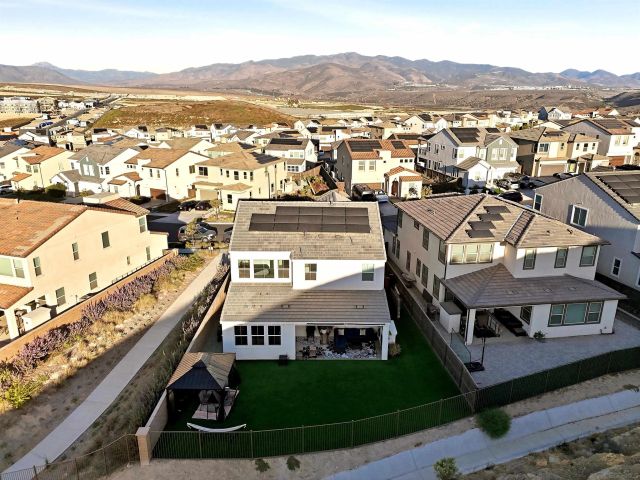2070 Via Estancia, Chula Vista, CA 91913