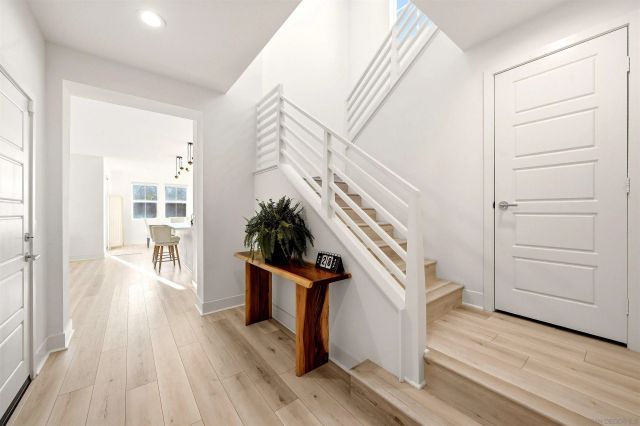 2070 Via Estancia, Chula Vista, CA 91913