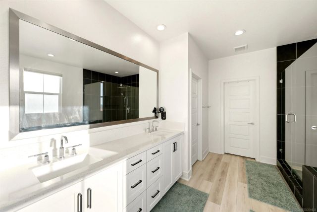 2070 Via Estancia, Chula Vista, CA 91913