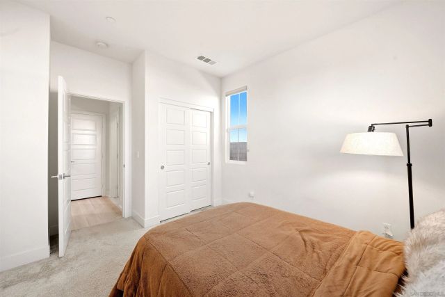 2070 Via Estancia, Chula Vista, CA 91913