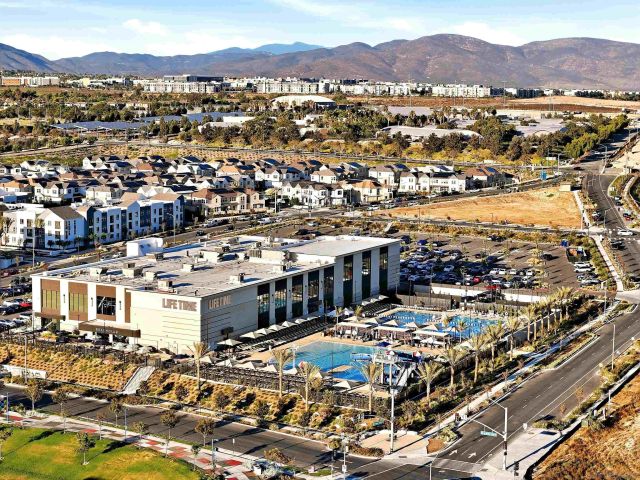 2070 Via Estancia, Chula Vista, CA 91913