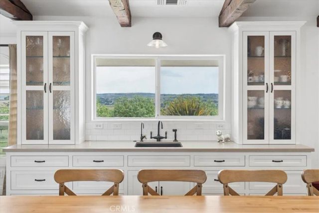 5565 High Ridge, Paso Robles, CA 93446