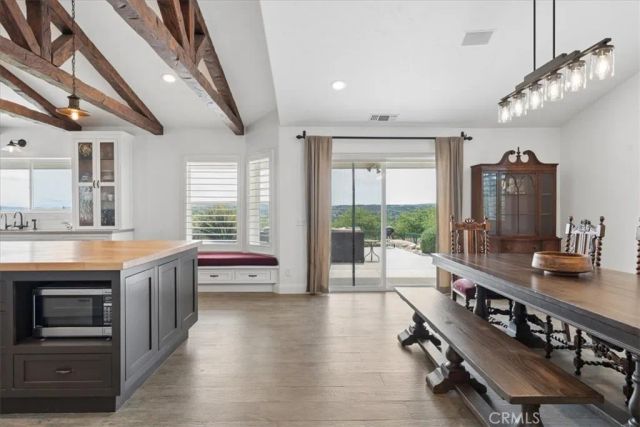 5565 High Ridge, Paso Robles, CA 93446