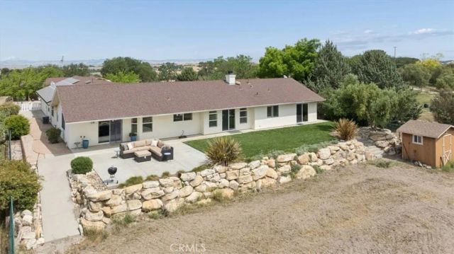 5565 High Ridge, Paso Robles, CA 93446