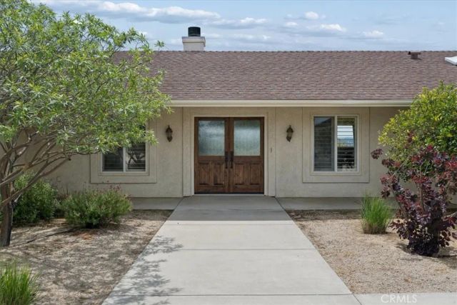 5565 High Ridge, Paso Robles, CA 93446