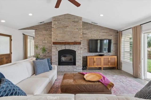 5565 High Ridge, Paso Robles, CA 93446