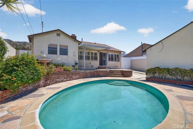 2025 Jolley Drive, Burbank, CA 91504