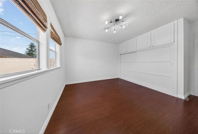 2025 Jolley Drive, Burbank, CA 91504