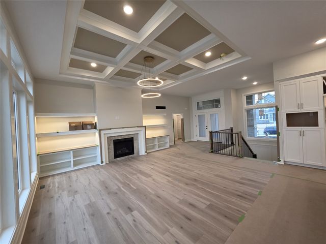 16207 Sharon Drive, Urbandale, IA 50323