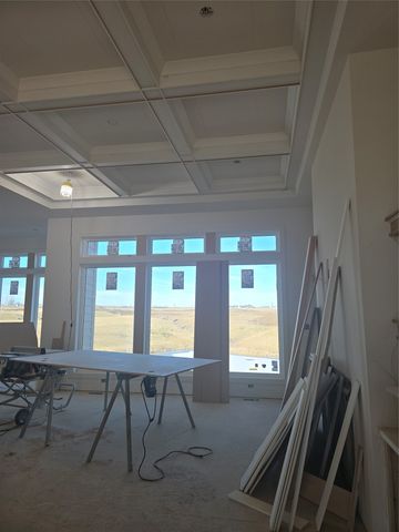 16207 Sharon Drive, Urbandale, IA 50323