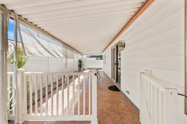 284 Saguaro Drive, Palm Springs, CA 92264