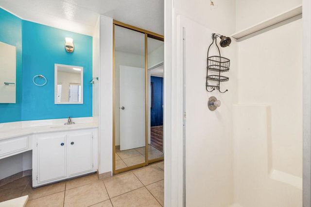 284 Saguaro Drive, Palm Springs, CA 92264