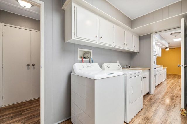 284 Saguaro Drive, Palm Springs, CA 92264