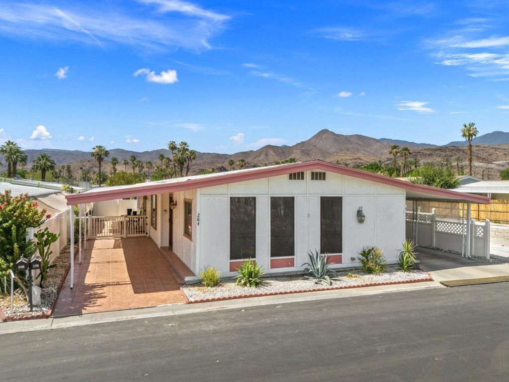 284 Saguaro Drive, Palm Springs, CA 92264