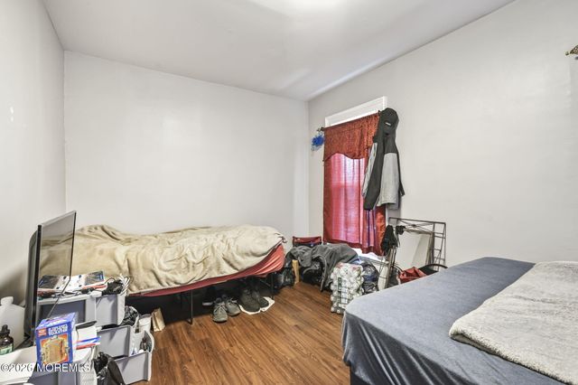 21 Broadway Road, Freehold, NJ 07728