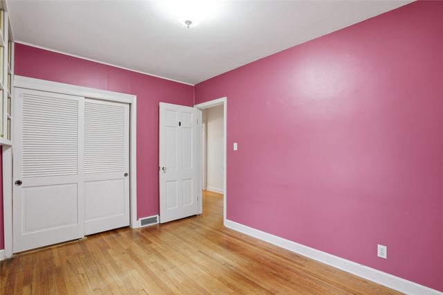 1716 44th Street, Des Moines, IA 50310