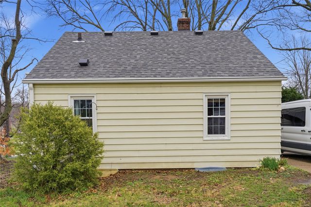 1716 44th Street, Des Moines, IA 50310