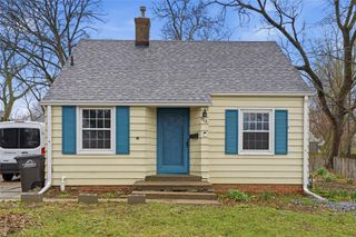 1716 44th Street, Des Moines, IA 50310