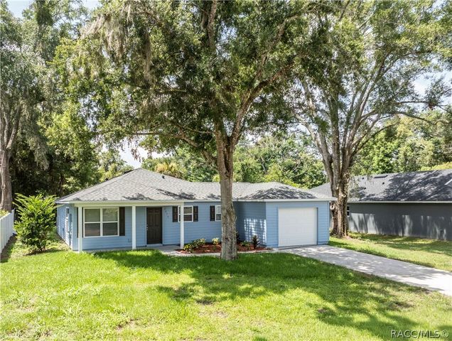 2270 Suanee Avenue, Eustis, FL 32726