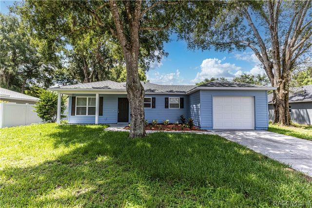2270 Suanee Avenue, Eustis, FL 32726