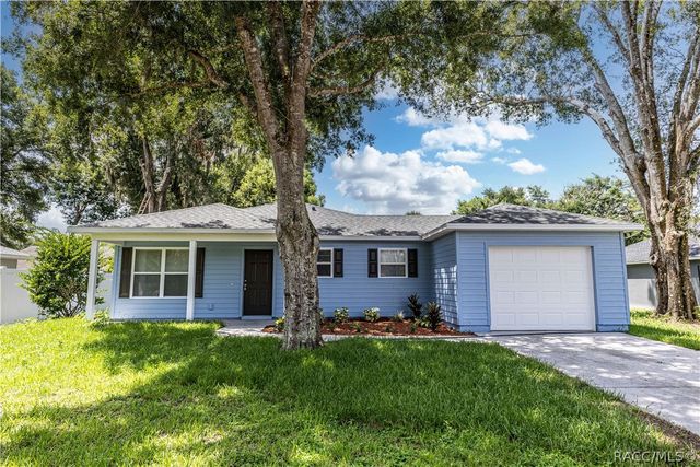 2270 Suanee Avenue, Eustis, FL 32726