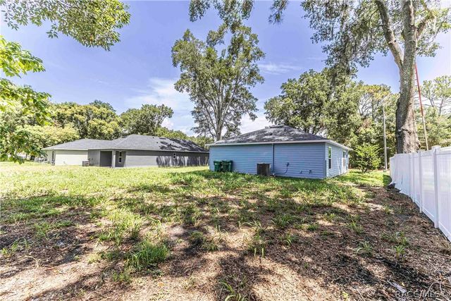 2270 Suanee Avenue, Eustis, FL 32726