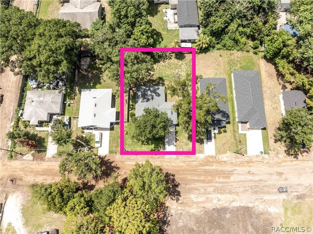 2270 Suanee Avenue, Eustis, FL 32726