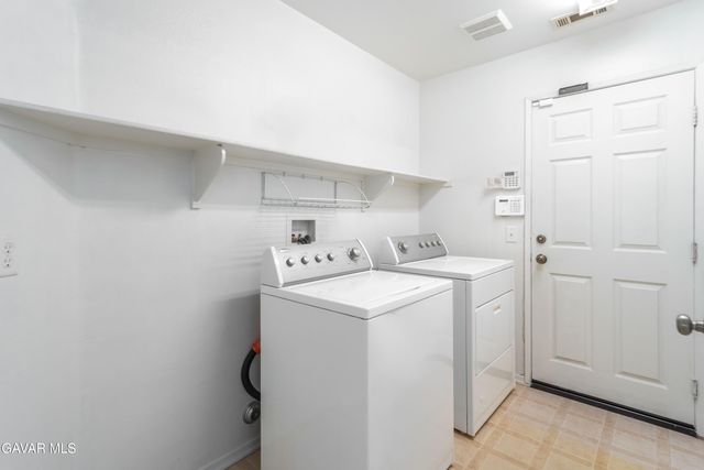 5564 Capri Court, Palmdale, CA 93552