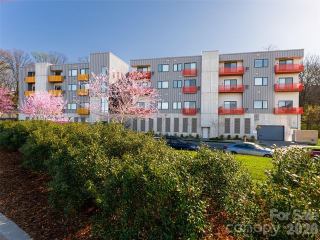 68 Craven Street 304, Asheville, NC 28806