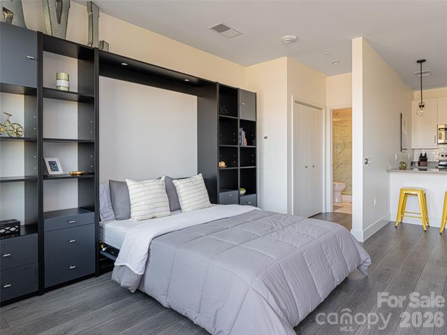 68 Craven Street 304, Asheville, NC 28806
