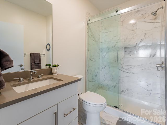 68 Craven Street 304, Asheville, NC 28806