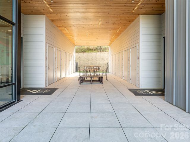 68 Craven Street 304, Asheville, NC 28806